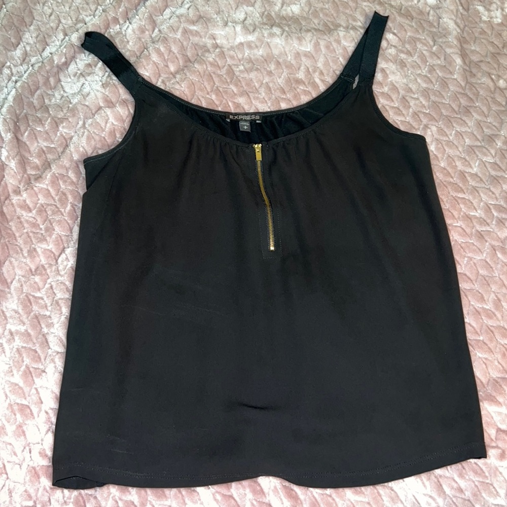 Black Express Top with gold zipper